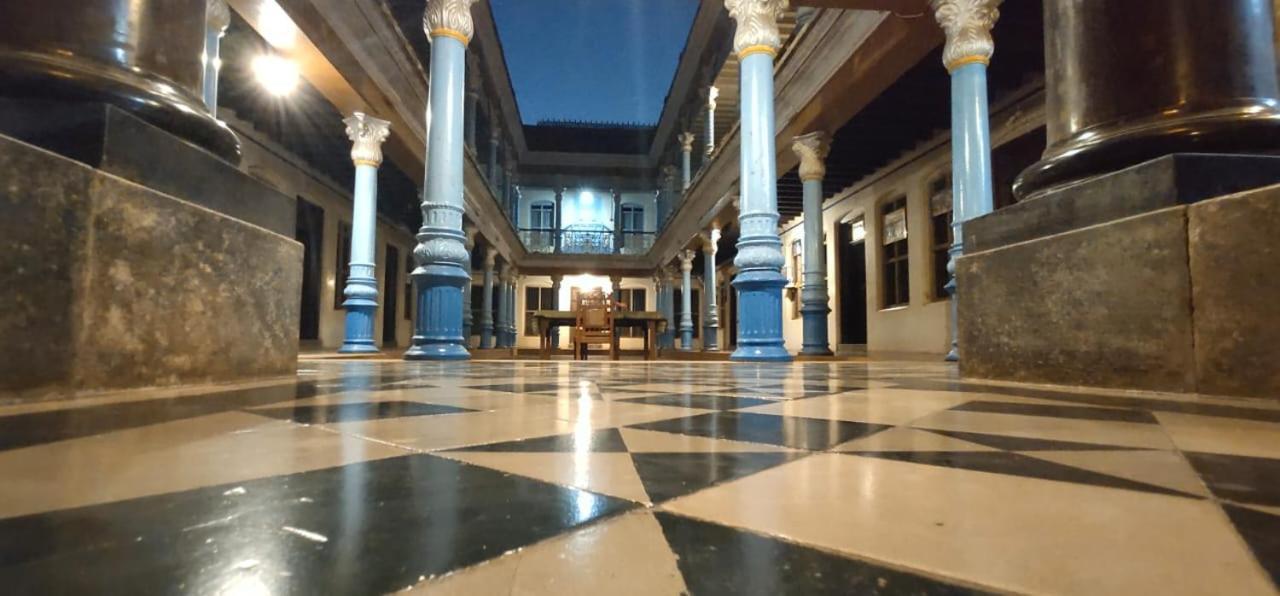 Chettinadu Mansion - An Authentic Heritage Palace Kānādukāttān Εξωτερικό φωτογραφία